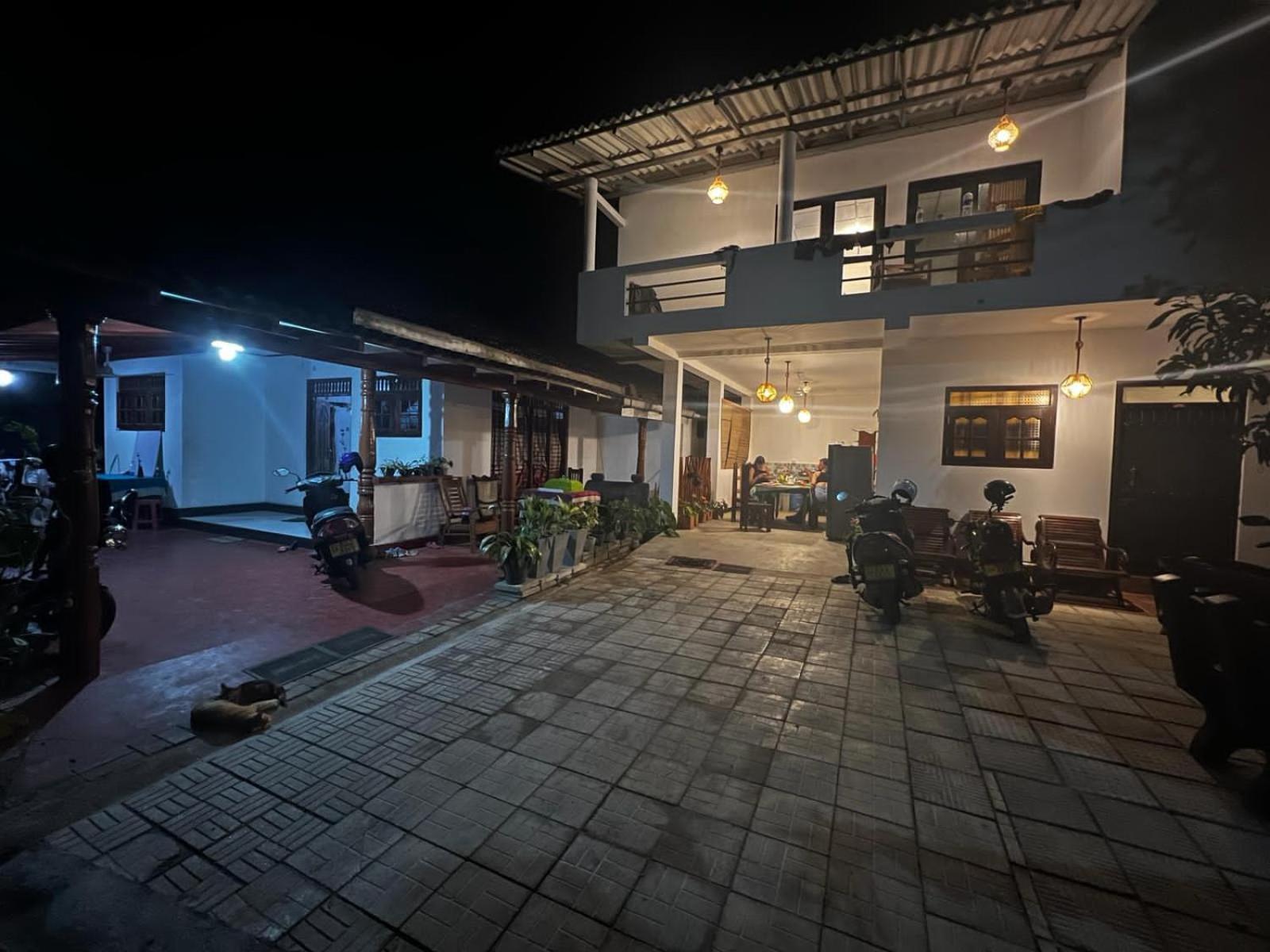 Little Villa Guest House Ahangama Exterior photo